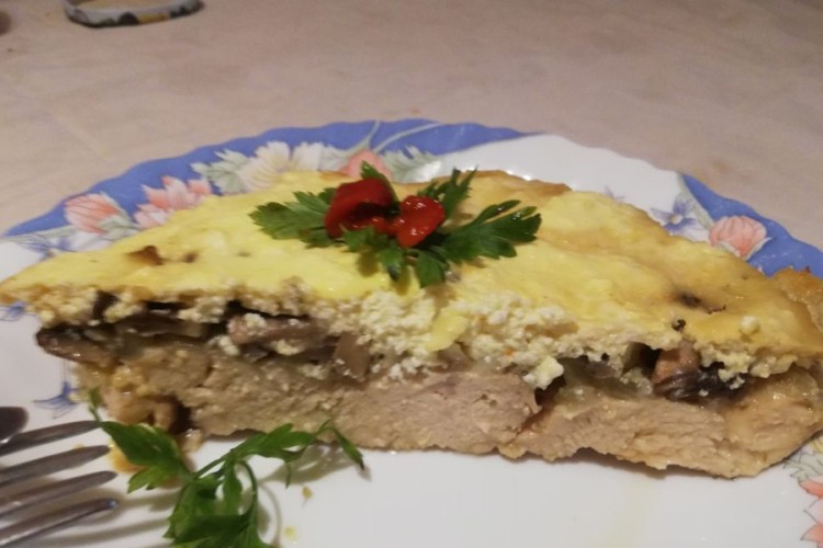 RECEPT DANA: Pileći file sa šampinjonima