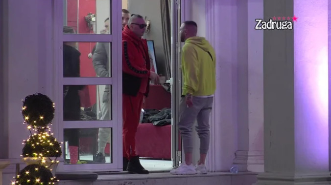 PUKLO PRIJATELJSTVO!? Eskalirala svađa između Ša i Luksa (VIDEO)