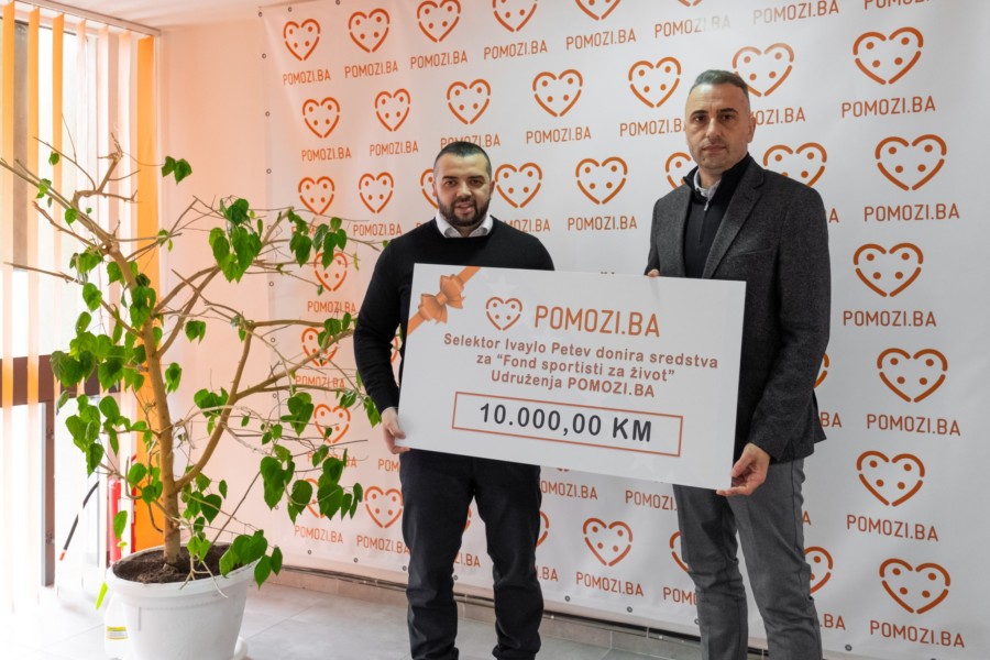 SHVATIO SAM KOLIKO SE TEŠKO ŽIVI U BIH: Petev s 10.000 KM pomogao oboljelim bh. građanima