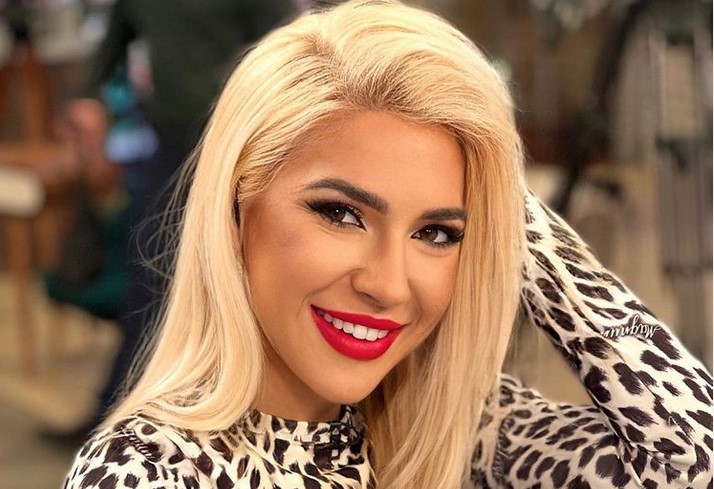 JOVANA JEREMIĆ ŠOKIRALA BOJOM KOSE! Pratioci je obasuli komplimentima (FOTO)