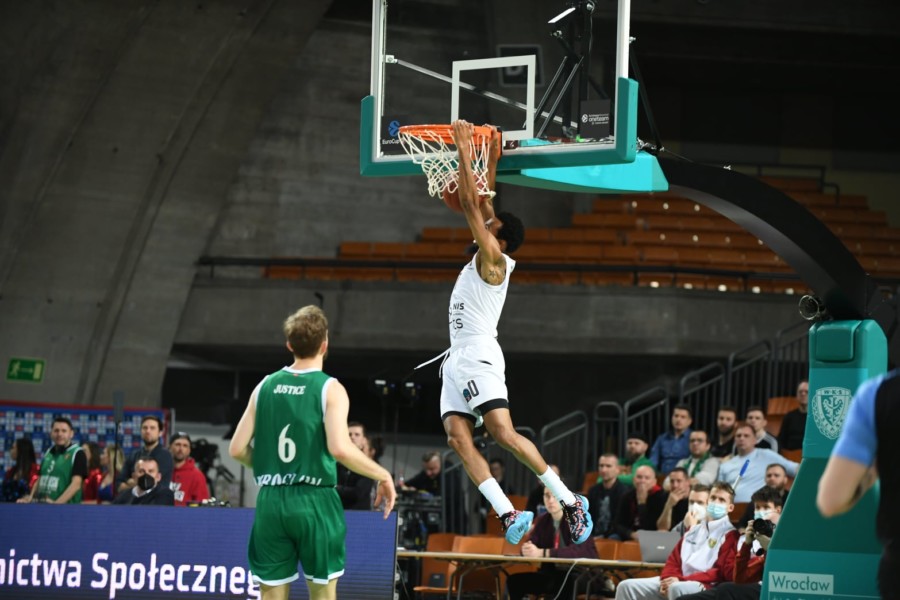 PARTIZAN MOĆNO PREGAZIO ŠLJONSK U VROCLAVU: Željkova četa slavila i ostala u borbi za prvo mjesto