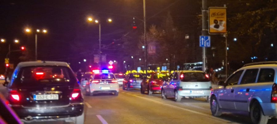 NESREĆA U SARAJEVU! Jedna osoba povrijeđena, saobraćaj usporen