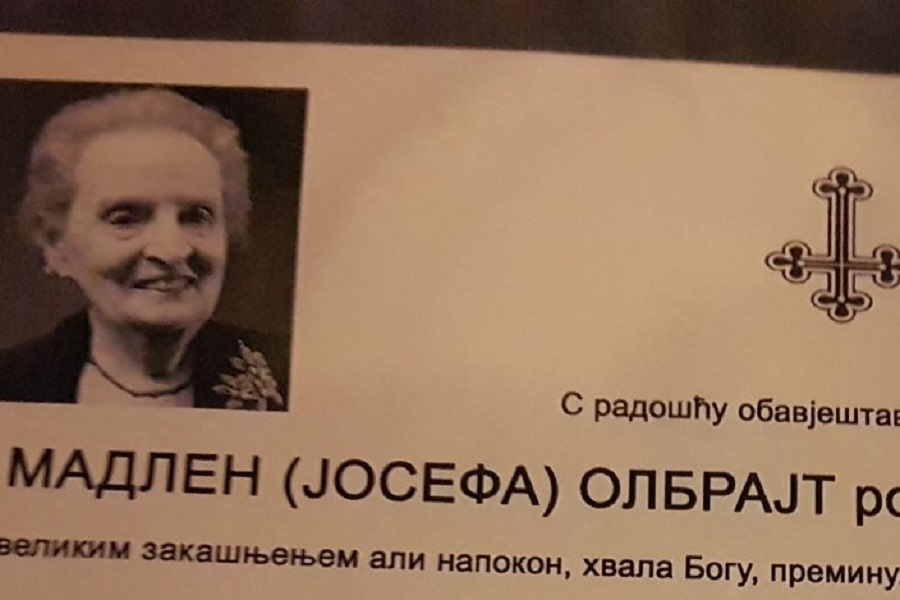 "OTIŠLA SI, SARMU PROBALA NISI" Grupa Banjalučana se na svoj način oprostila od Olbrajtove! (FOTO)