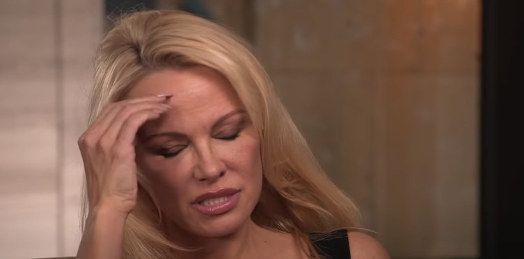 NIJE ŽRTVA VEĆ PREŽIVJELA! Netfliks priprema dokumentarac o Pameli Anderson (FOTO)