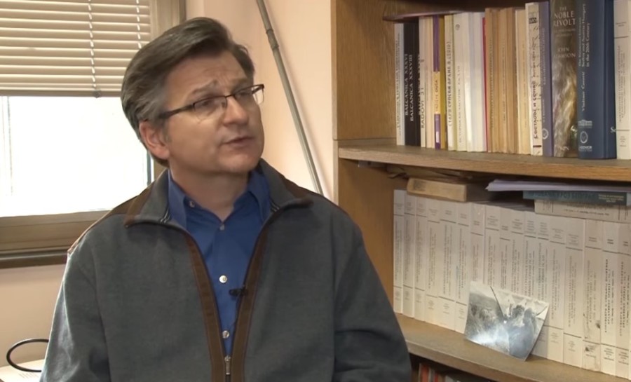 PROFESOR MILOŠ KOVIĆ: "Od mene je zatraženo da potpišem rješenje o zabrani ulaska u BiH koje nisu dali ni da pročitam"!