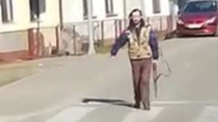 SA PUŠKOM U RUCI HODAO GRADIŠKOM, pa naoružan svratio u kafanu
