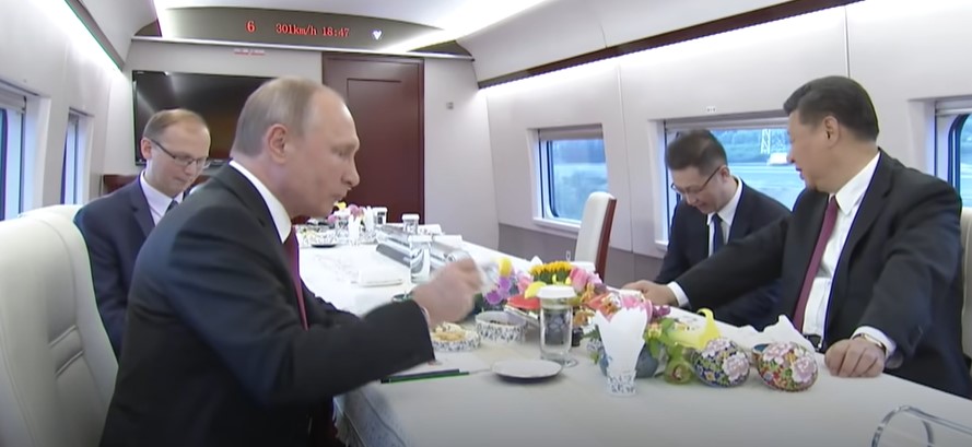 ŠTA JEDE VLADIMIR PUTIN? Strogo izbjegava ove namirnice, a kafu uopšte ne pije!