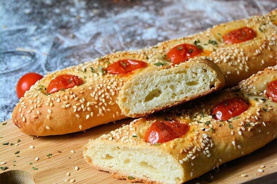 RECEPT DANA: Posni baget sa čeri paradajzom