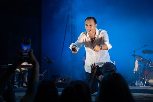 "PLUSVIJET JE U SVOJOJ MRŽNJI OTIŠAO TOLIKO DALEKO" Sergej Ćetković morao da otkaže koncert zbog prijetnji!