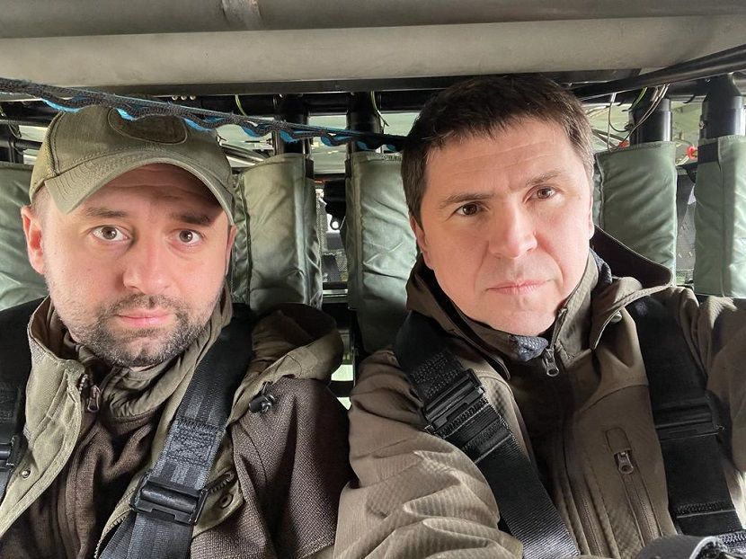 OBJAVLJENA FOTOGRAFIJA IZ HELIKOPTERA: Ukrajinska delegacija krenula na pregovore sa Rusijom (FOTO)