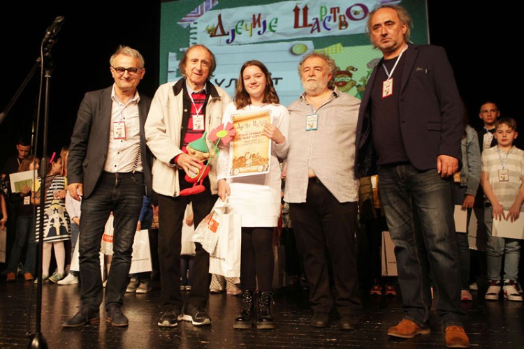 "DJEČIJE CARSTVO": Jovani Čarkić titula "Mala princeza"