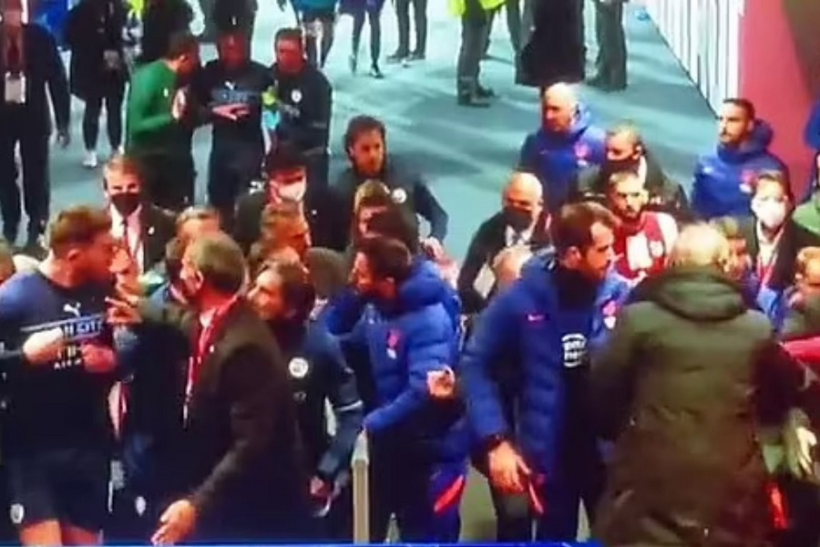 ATLETIKO I SITI IGRALI SVE OSIM FUDBALA! Tuča, pljuvanja, vrijeđanja! (VIDEO)