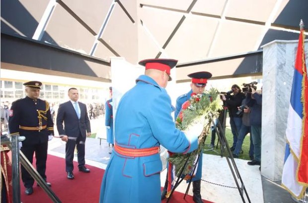 POČELO OBILJEŽAVANJE DANA POLICIJE I 30 GODINA MUP-A RS Služen parastos i položeni vijenci (FOTO)