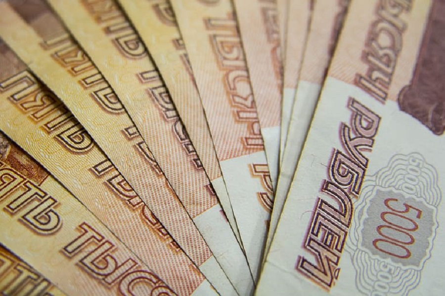 RUSKA RUBLJA SE VRATILA! Šta to znači za dalje?