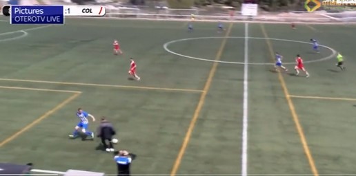 SKANDALOZAN POTEZ TRENERA NA MEČU! Ovo se ne radi, nastao haos na terenu (VIDEO)