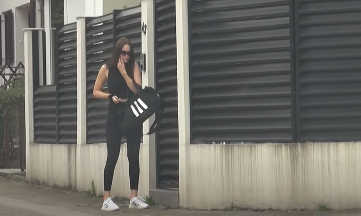 ALEKSANDRA PRIJOVIĆ NIKAD IZAZOVNIJA: Vježba sa trenerom, a evo kako Filip reaguje na to (VIDEO)