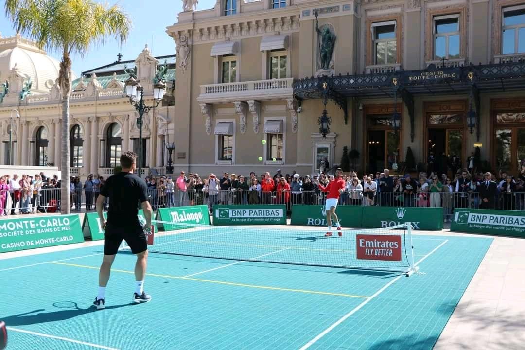 Đoković i Vavrinka zabavljali publiku u Monte Karlu (VIDEO)
