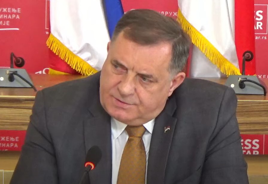 SRPSKA TRN U OKU ZAPADA! DODIK PORUČIO IZ BEOGRADA: "Koriste ukrajinsku krizu kako bi se obračunali sa RS i njenim rukovodstvom" (FOTO/VIDEO)