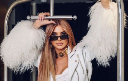 URAGANKA PRENIJELA KOFERE! Doselila se u luksuzni stan svog dečka (FOTO)