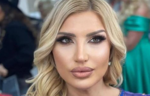 KARIJERA BEZ SKANDALA! Svi je znaju i vole njene hitove ali malo ko zna šta je po profesiji