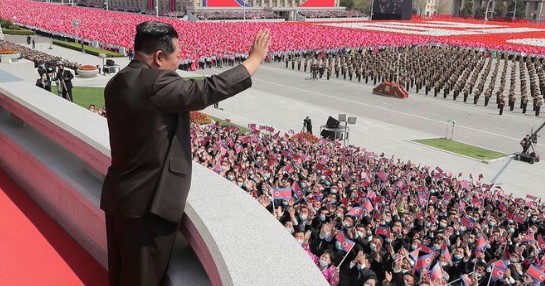 SJEVERNA KOREJA IMA PUNA SKLADIŠTA, A ROK TRAJANJA CURI Koje bi oružje Kim mogao poslati Kremlju?