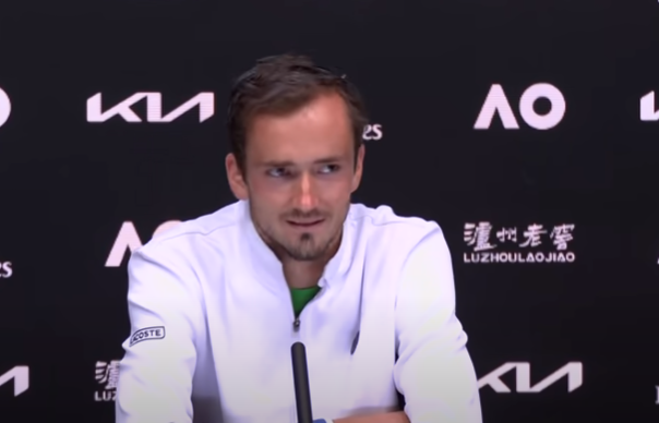 DESETA VEZANA POBJEDA Medvedev prošao prvi krug Dubaija