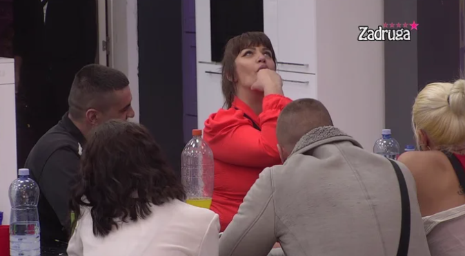 MILJANA OTKRILA ZBOG ČEGA JE GURALA PRSTE U USTA: Zaratila sa Milicom! Veselinovićeva udarala nisko!