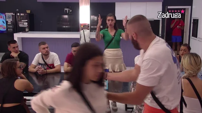 MENSUR NE ZNA ŠTA GA JE SNAŠLO! Mina otvorila tešku temu: Predočila sve dokaze protiv Milice