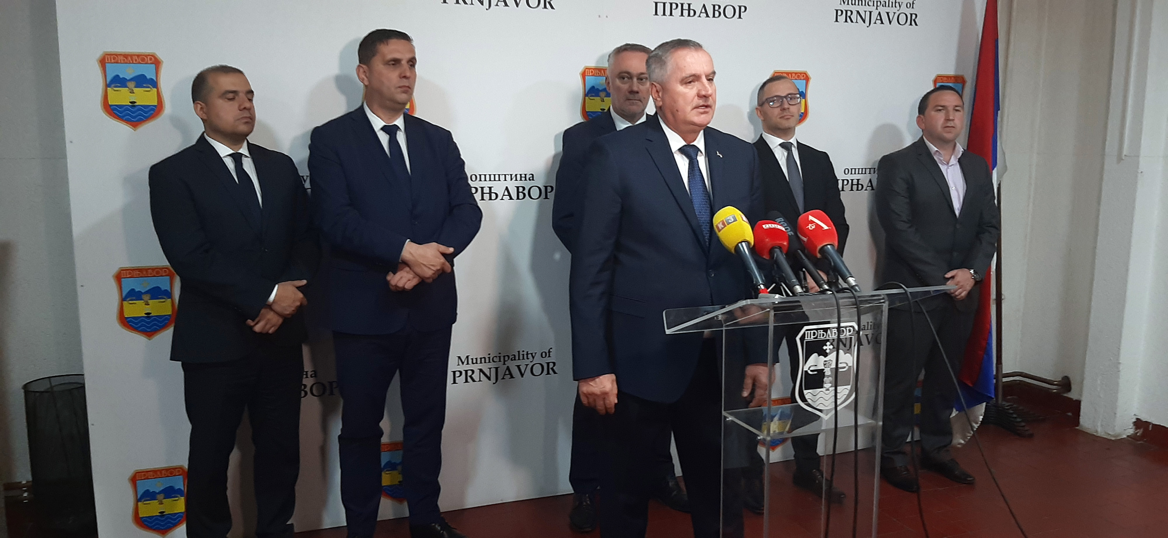 RADOVAN VIŠKOVIĆ PORUČIO: Vlada Republike Srpske partner lokalnim zajednicama