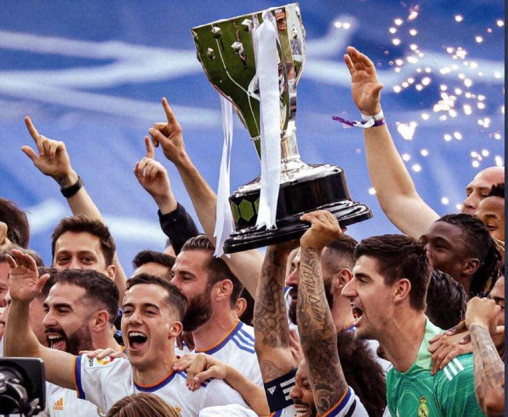 TROFEJ U RUKAMA MADRIĐANA: Real šampion Španije (FOTO)