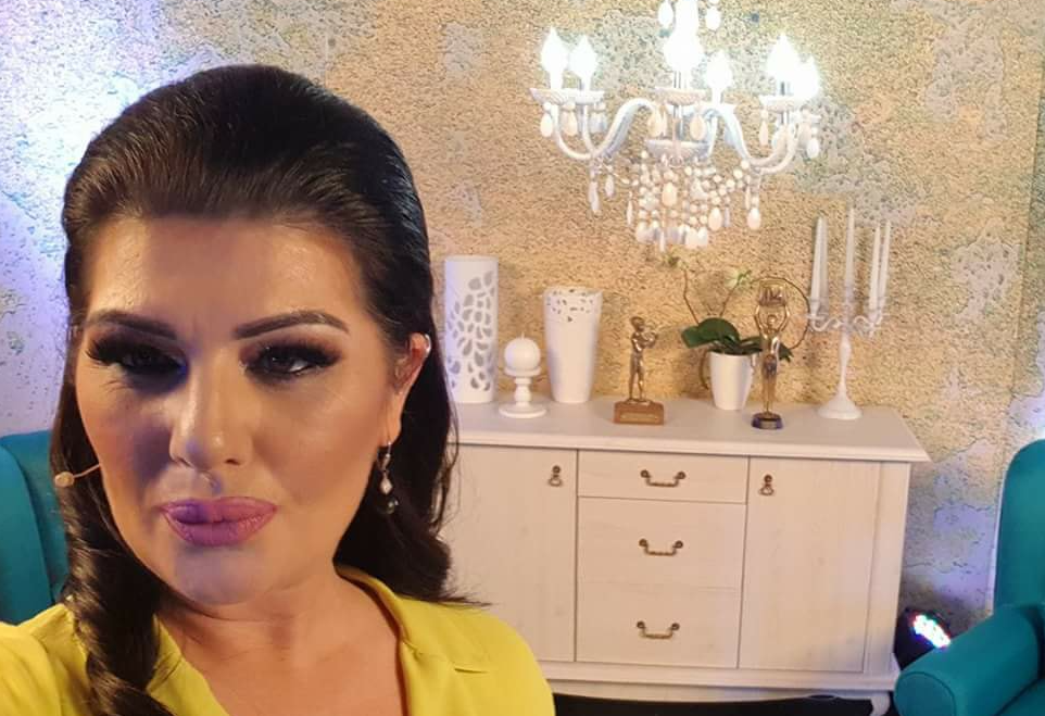 PJEVAČICA ZAVRŠILA PRAVNI FAKULTET! Sanja Maletić iskreno o svojoj karijeri i šta joj je uvijek na prvom mjestu!