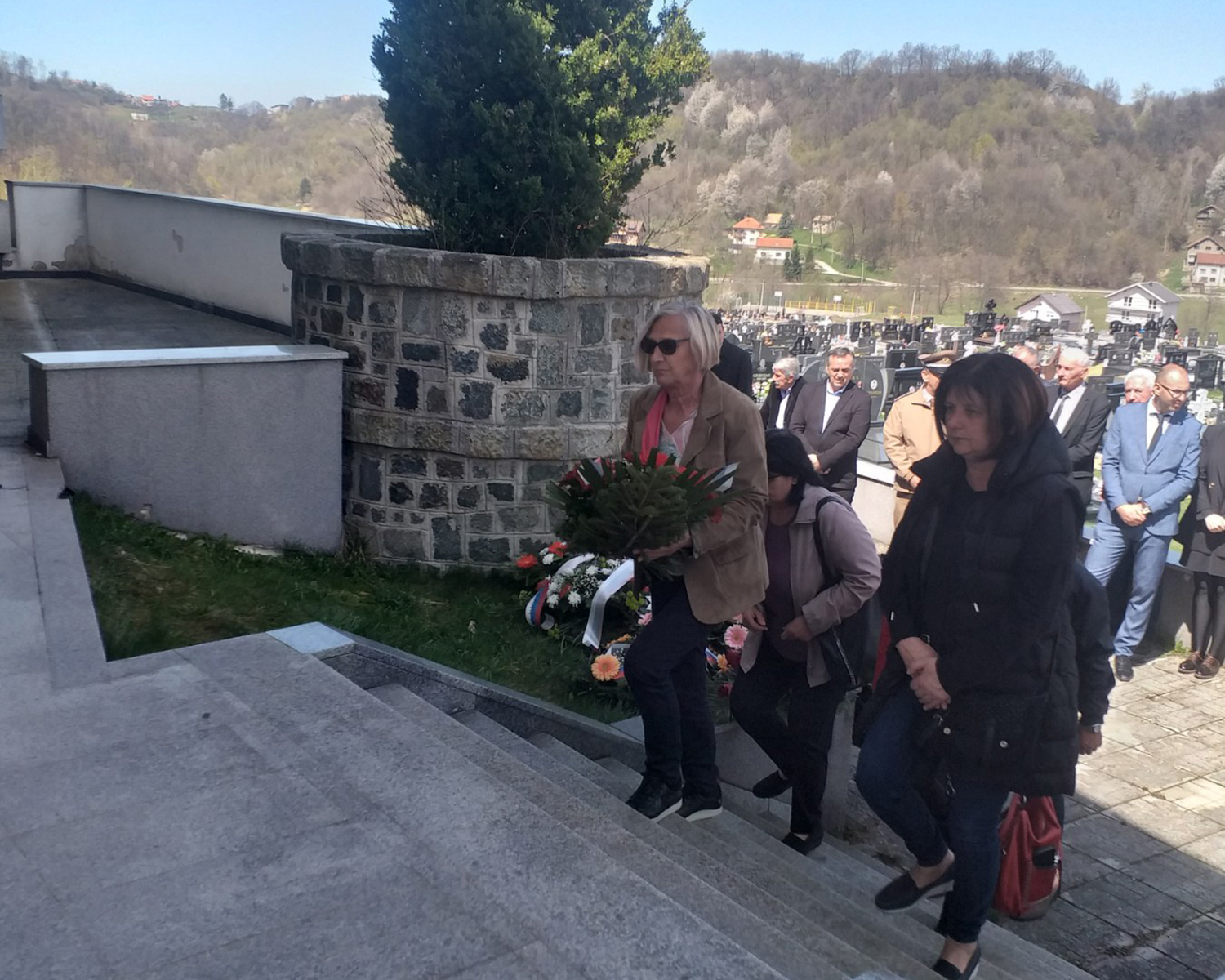 STRAHOVITE SUDBINE ŽRTAVA "SARAJEVSKOG MRAKA": Da su životinje možda bi neko rekao šta je bilo s njima!