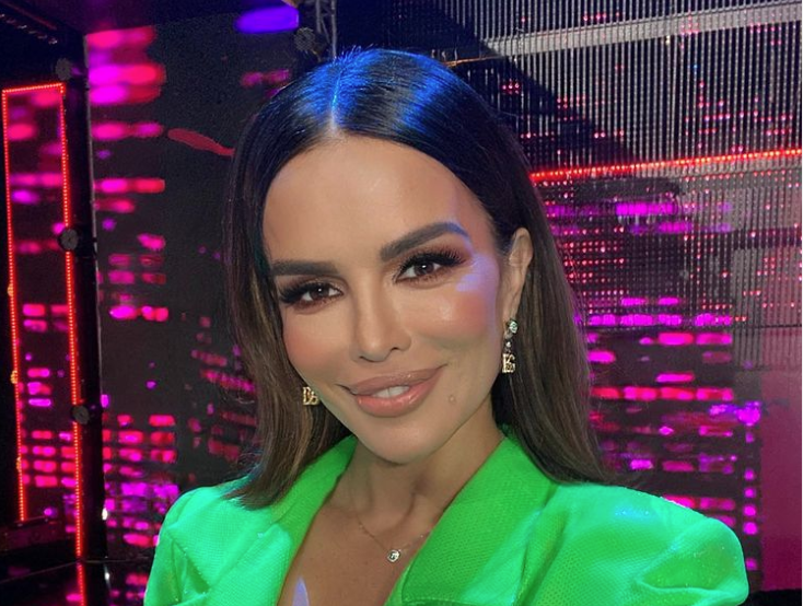 SEVERINA NE SKIDA OSMIJEH SA LICA "Ponosna jer me je ovaj mladi gospodin odabrao" (FOTO)