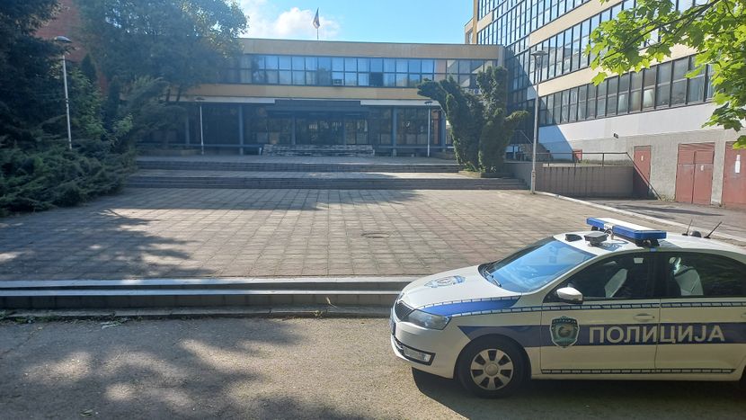 EVAKUISANE ŠKOLE U BEOGRADU zbog dojave o postavljenim bombama