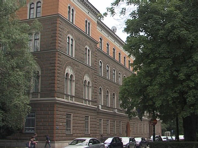 IZ SRPSKE 322 ČLANA AKADEMSKE ZAJEDNICE Pogledajte ko je potpisao peticiju protiv odluke Ustavnog suda BiH