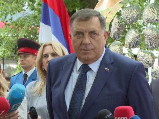 PODLE NAMJERE SARAJEVA Dodik: Muslimani u BiH pokušavaju da iskoriste ukrajinsku krizu za svoje ciljeve
