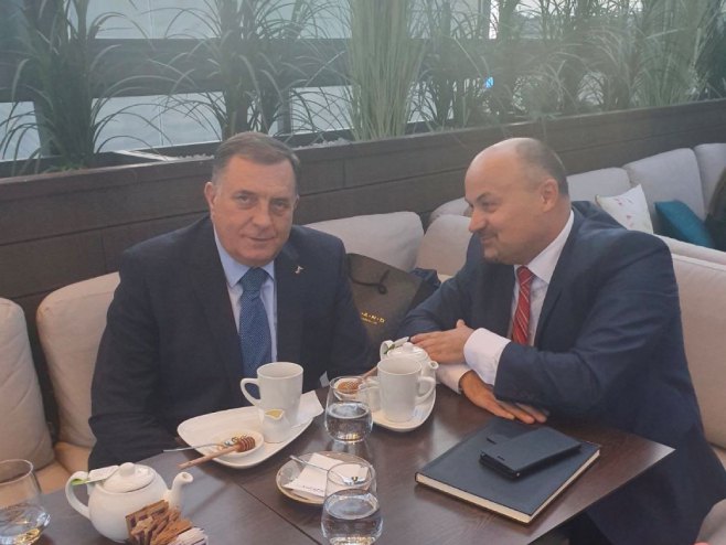 RAZGOVOR O GLOBALNIM POLITIČKIM TEMAMA Dodik i Kovačević o dodatnom unapređenju odnosa sa Izraleom