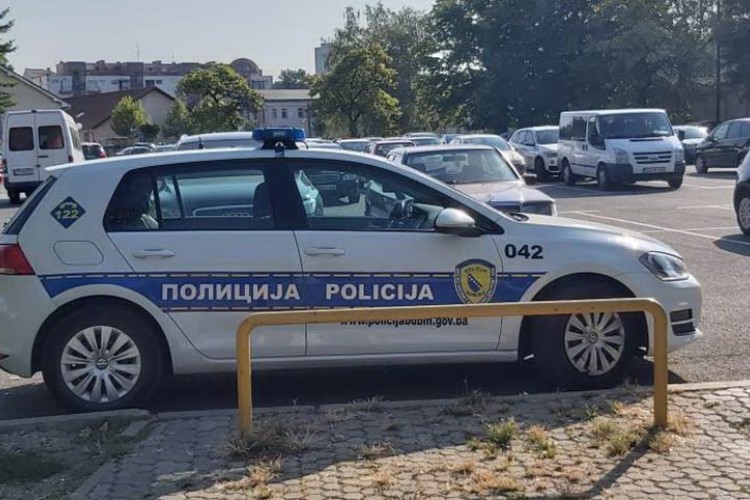 OSUĐEN NA TRI GODINE ROBIJE, PA PUŠTEN NA SLOBODU Senad Muharemović priznao da je u policajca ispalio 7 hitaca