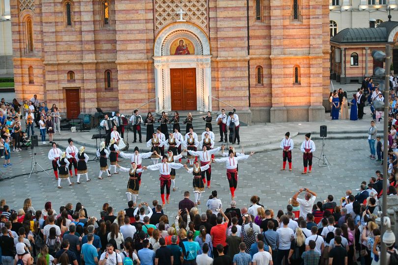 BANJALUKA SLAVI SPASOVDAN Najboljom pogačom i rakijom do titule najboljeg domaćina i domaćice
