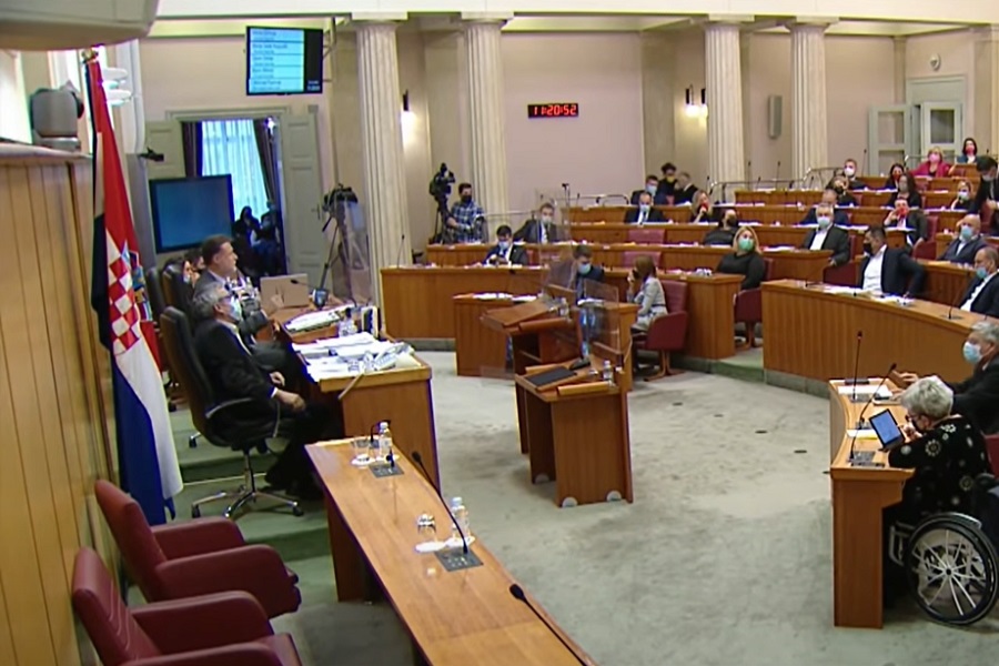 "I ŠTA ĆEMO SAD" Zastupnici u Hrvatskom saboru opčinjeni Konstraktom