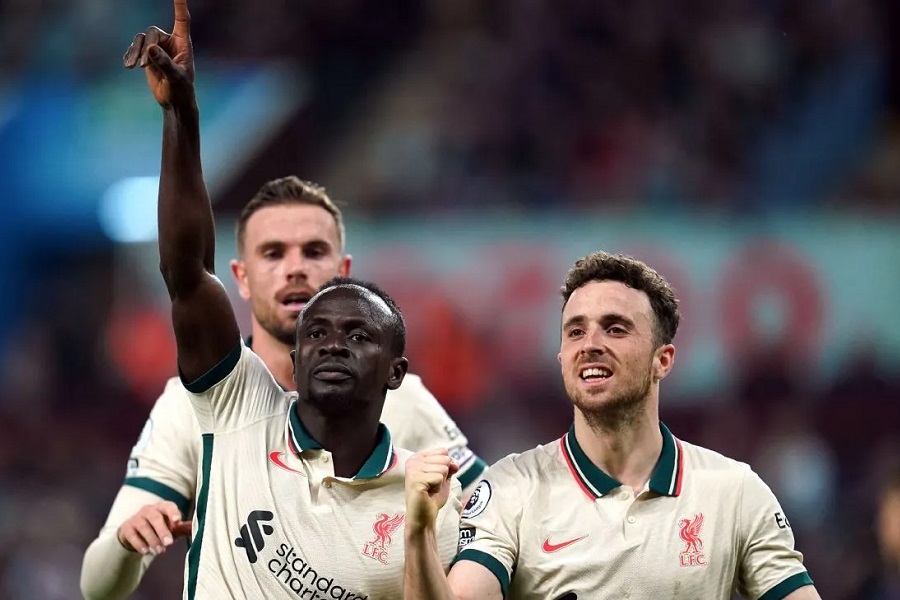 LIVERPUL NASTAVLJA "JURITI KAO LUD" za naslovom prvaka Engleske!