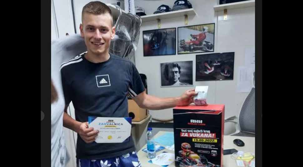 HUMANOST ŽIVI U BANJALUCI! Pavle odvezao najbrži krug pa nagradni fond donirao