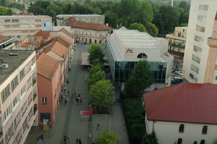 POLICIJA PRIJEDORA UPUTILA POZIV GRAĐANIMA Traži se mirno i dostojanstveno ponašanje tokom javnih skupova