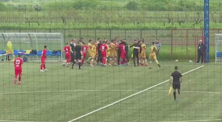 POTUKLI SE TRENERI GORICE I HAJDUKA! Napravili kompletan haos! (VIDEO)