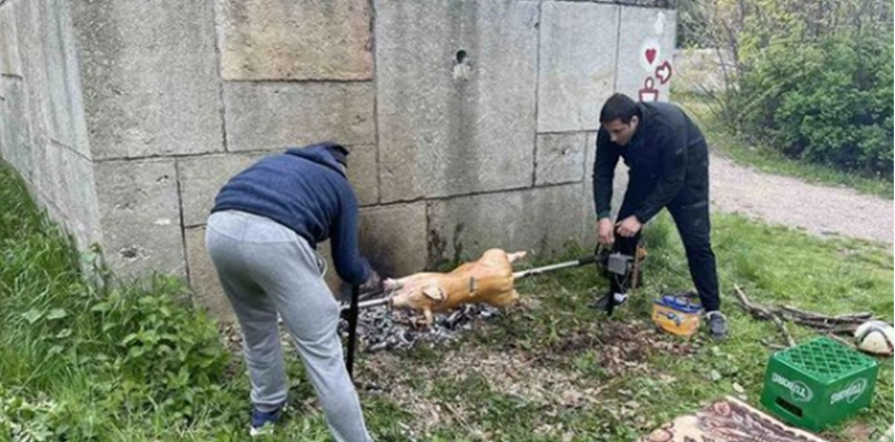 SKANDAL! Okrenuli prase, nacionalni spomenik koristili kao "štit"