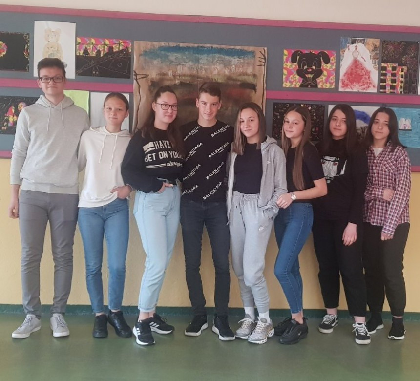 ČUDO NEVIĐENO! Srbačka škola bogata blizanacima, tri para idu u isto odjeljenje (FOTO)