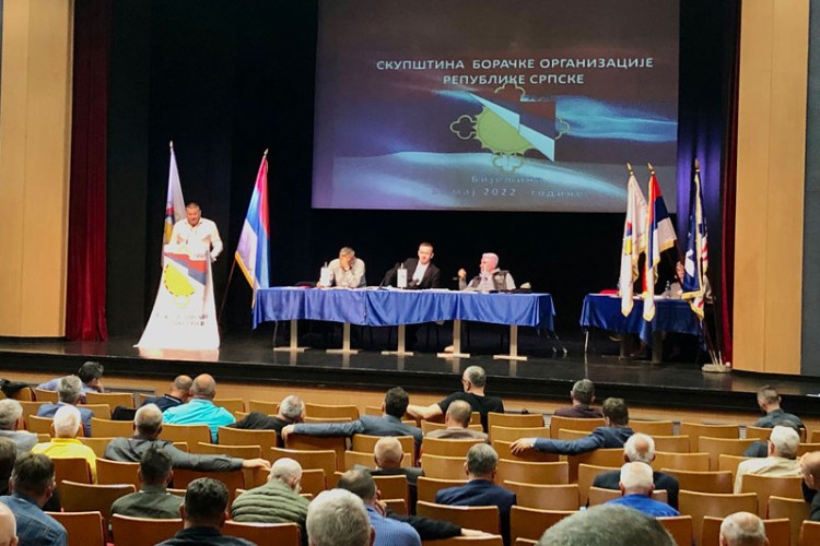 NE STIŠAVA SE BURA U BORS-u! Potpredsjednik Skupštine: Zapisnik sa sjednice nisam odnio kući!