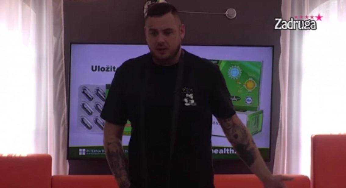 FILIP CAR U KONFUZIJI Zadrugar analizirao odnose "ljubavnog trougla", pa iznevjerovao u šta se upleo