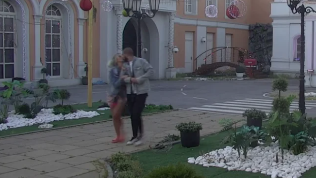 DEJAN I ALEKS NERAZDVOJNI NAKON POMIRENJA: Dragojević odlučio da se vrati u zajednički krevet! (VIDEO)