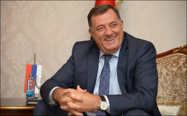 MILORAD DODIK DOBIO SEDMO UNUČE! Podijelio radost na društvenim mrežama i poželio joj ovo... (FOTO/VIDEO)